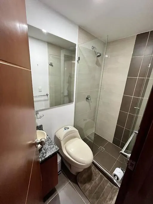 Apartamento Funcional, Laureles. Apartment Medellin 0*,